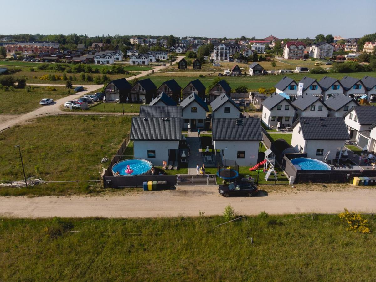 Domki Rajski Wypoczynek Z Basenem Jastrzębia Góra Extérieur photo